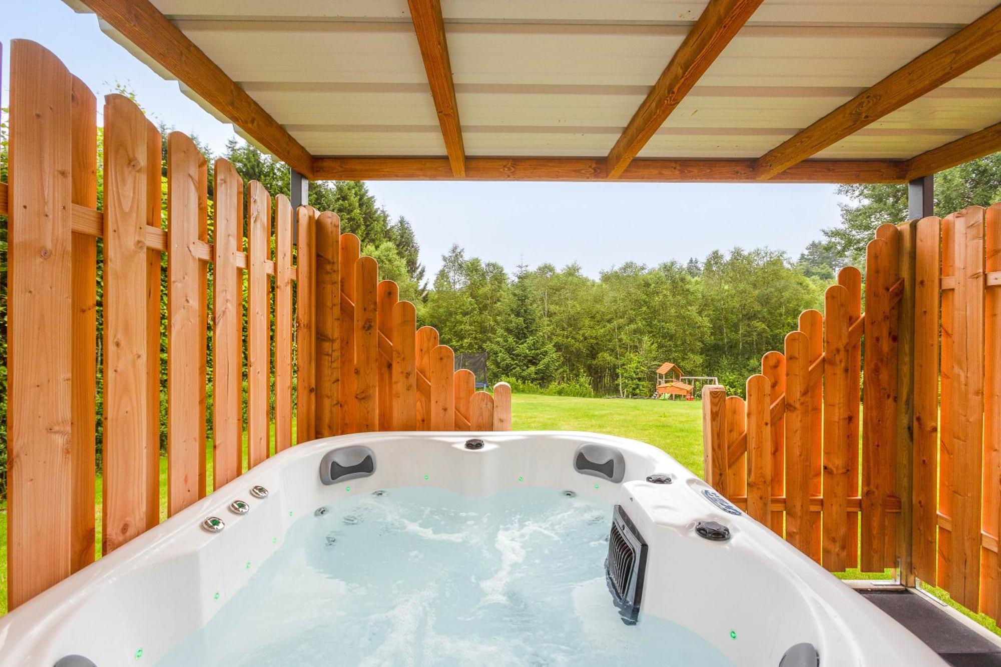 Urlaub Am Schwarzbach Mit Sauna Und Whirlpool Haus Felix Küchelscheid المظهر الخارجي الصورة