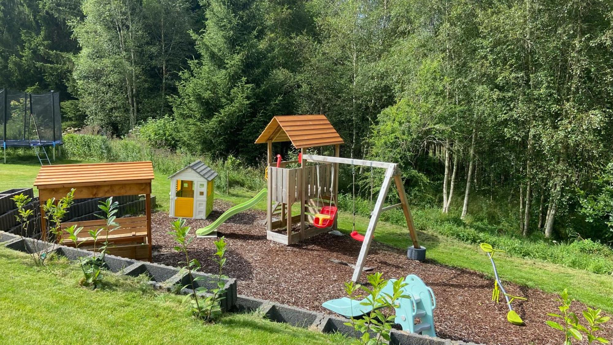 Urlaub Am Schwarzbach Mit Sauna Und Whirlpool Haus Felix Küchelscheid المظهر الخارجي الصورة